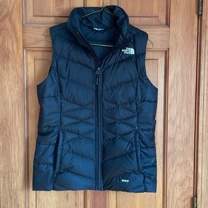 The North Face 550 Puffer Vest